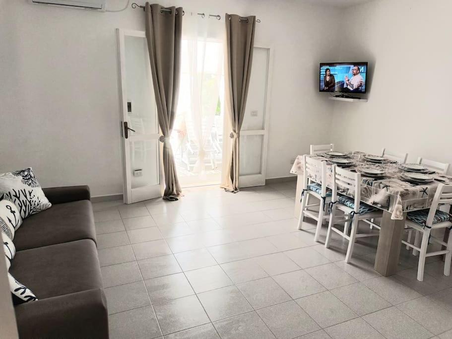 50M Dal Mare Caraibico Daire Lido Marini Dış mekan fotoğraf